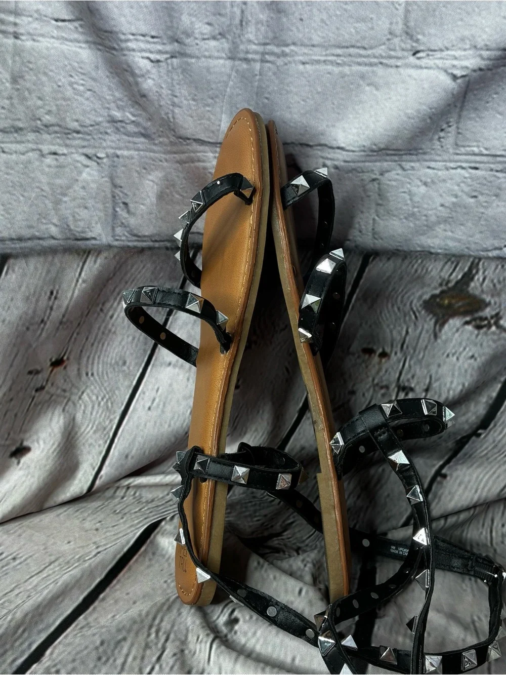 5/$20 Minimalist Punk Rock Black Silver Studded Strappy Ankle Gladiator Sandal 9